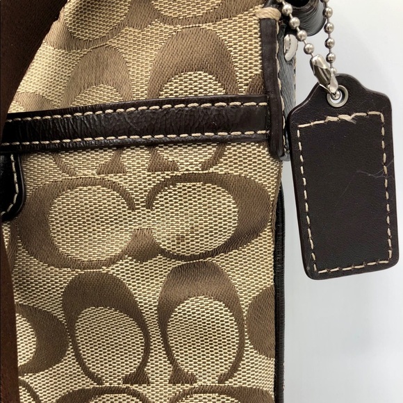 COACH light brown canvas crossbody handbag - Picture 5 of 6